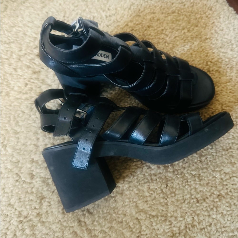 STEVE Madden Kiona Strappy Sandals - Size 8.5M